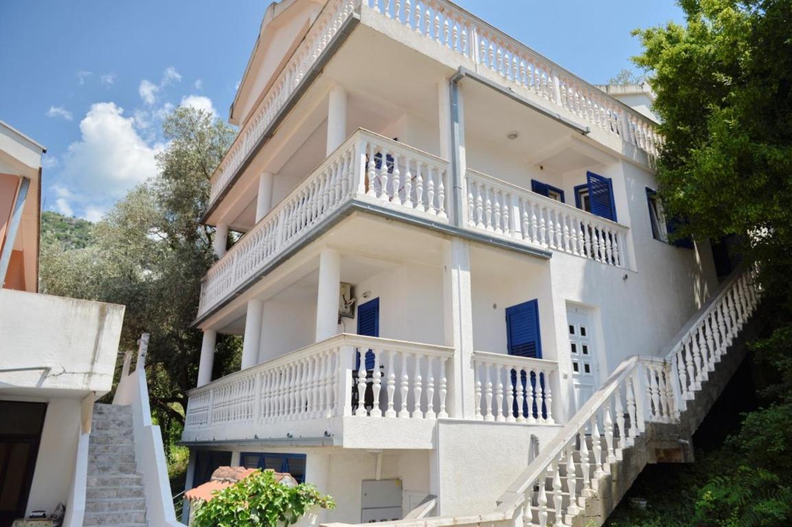 Rafailovici Holiday Apartments Rafajlovići Exterior foto